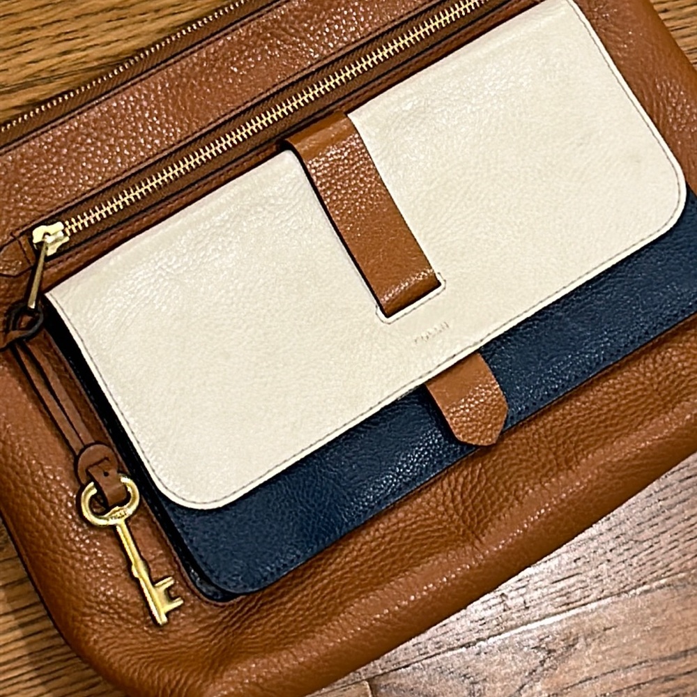 Fossil Tricolor Leather Crossbody Bag - Brown, Cream & Black